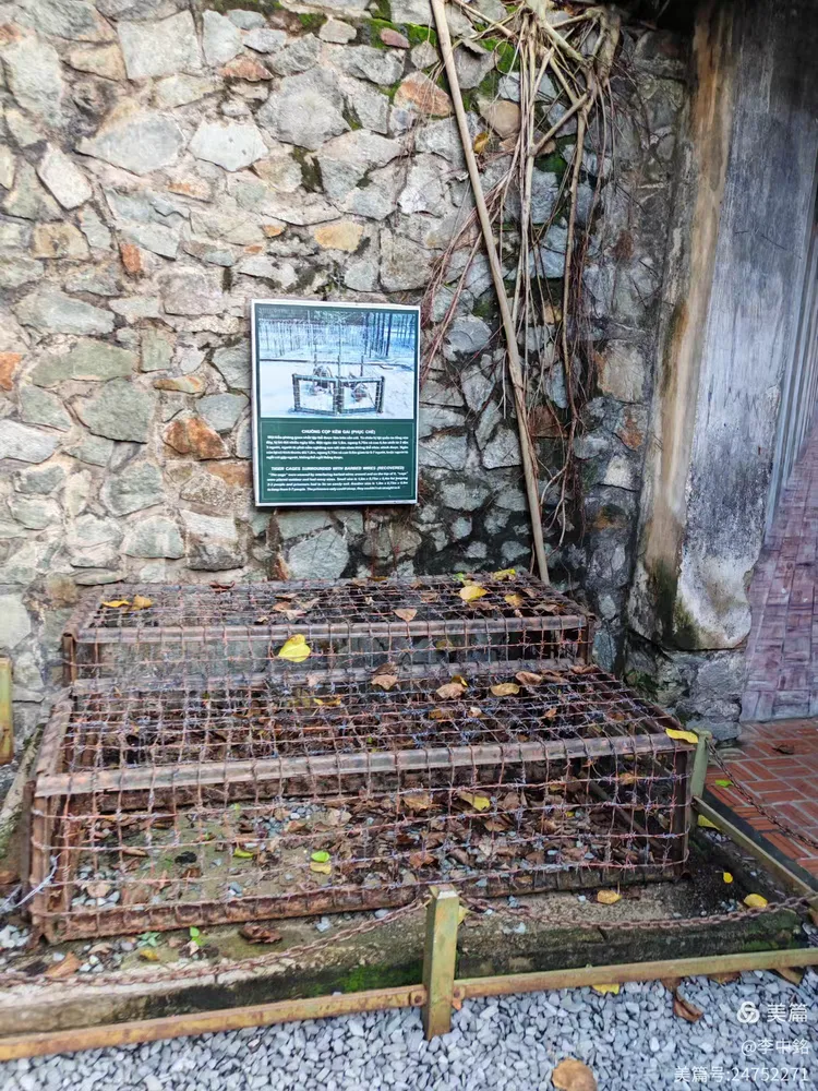 越南战争纪念馆坐落于胡志明市中心一条不起眼的马路上,正门看起来